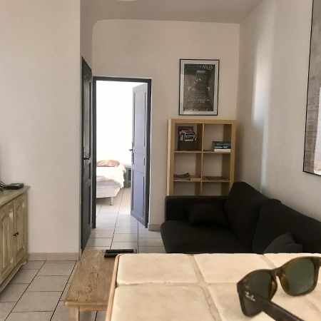 Reveil Vue Sur Les Arenes Lejlighed Arles Eksteriør billede