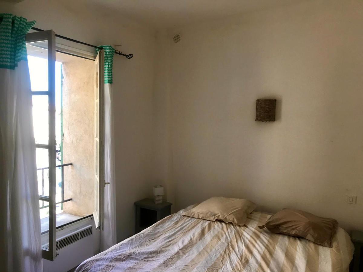 Reveil Vue Sur Les Arenes Lejlighed Arles Eksteriør billede